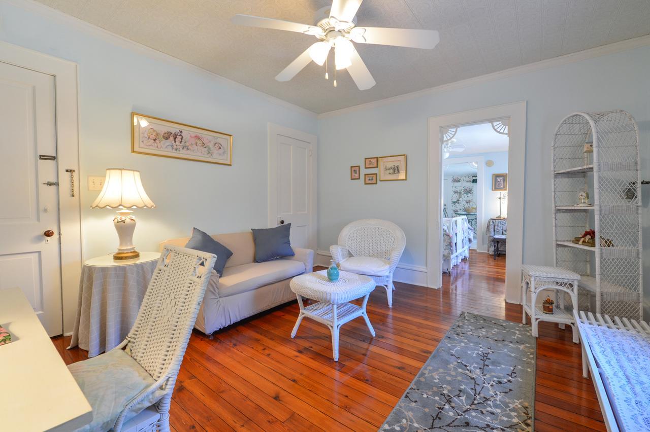 Farnsworth House Bed And Breakfast Mount Dora Exteriör bild